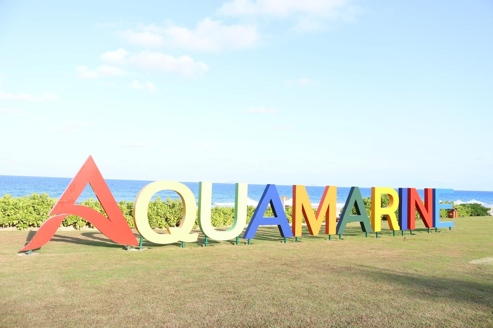 Aquamarine Beachfront Resort & Spa Cam Ranh Buitenkant foto