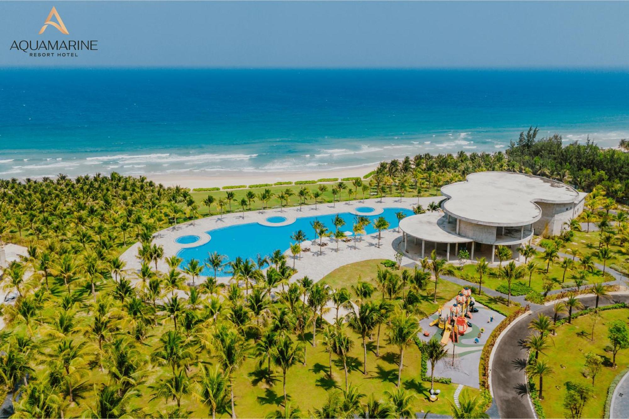Aquamarine Beachfront Resort & Spa Cam Ranh Buitenkant foto
